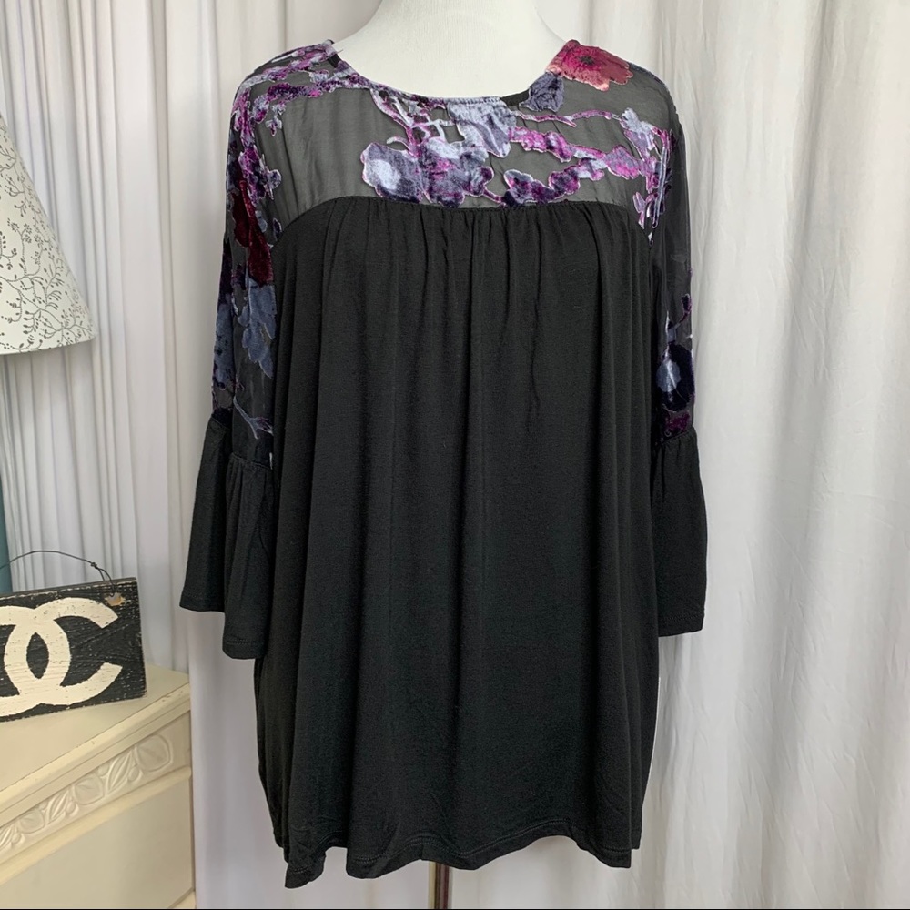 NWT JPR velvet floral embroidery mesh tunic large
